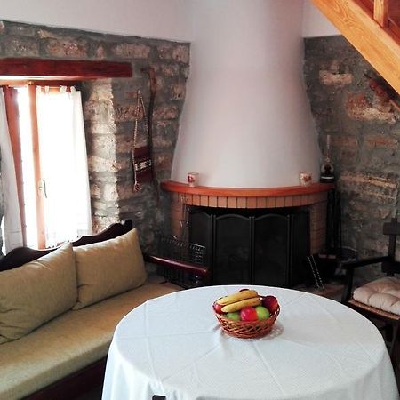 Sfirakis Traditional House エロウンダ エクステリア 写真